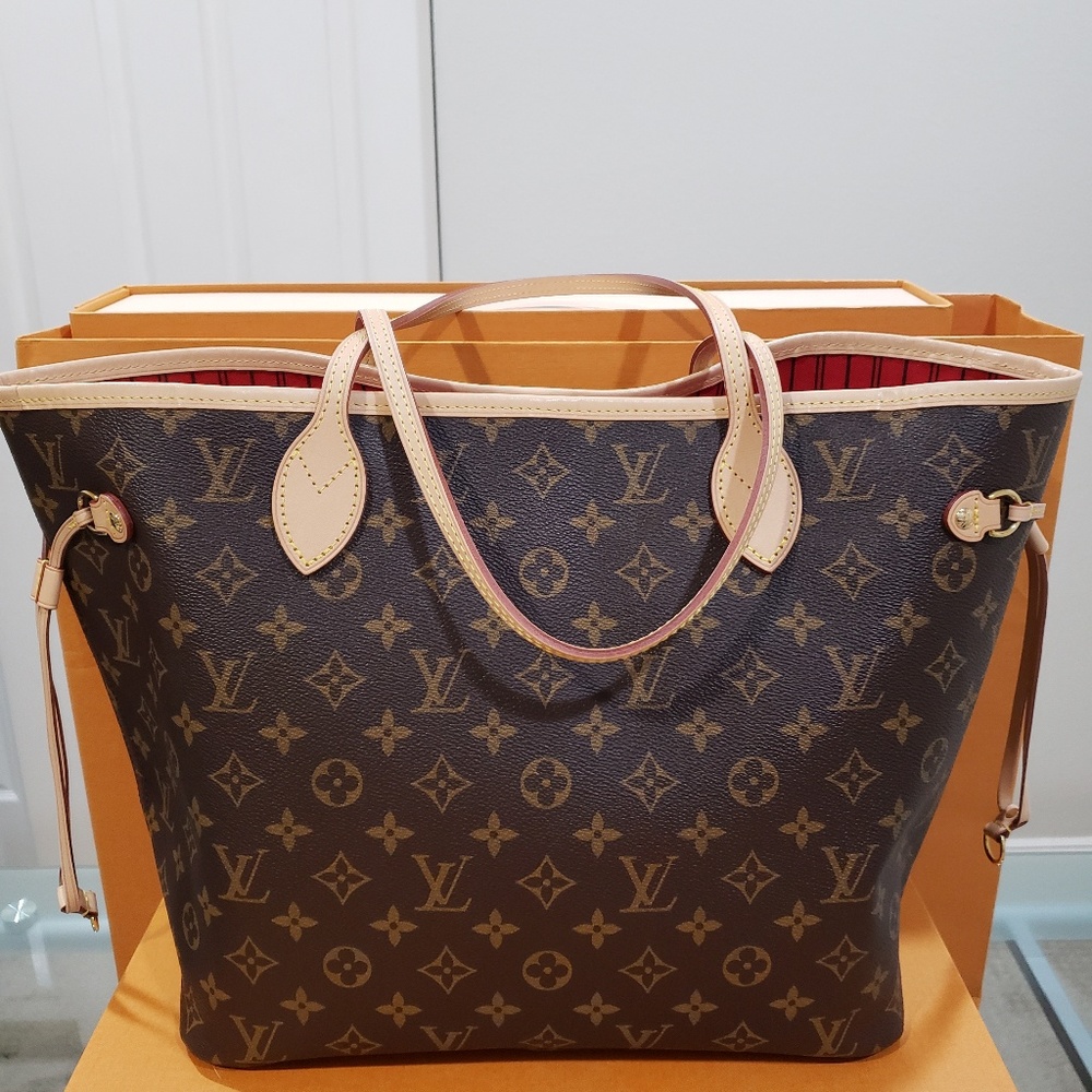 Louis Vuitton  Neverfull MM